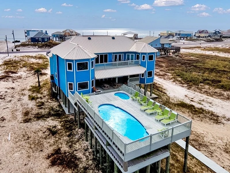 Luxury Bayfront Home with 6 Bedrooms, Private Pool, Jacuzzi - Tidal Wave