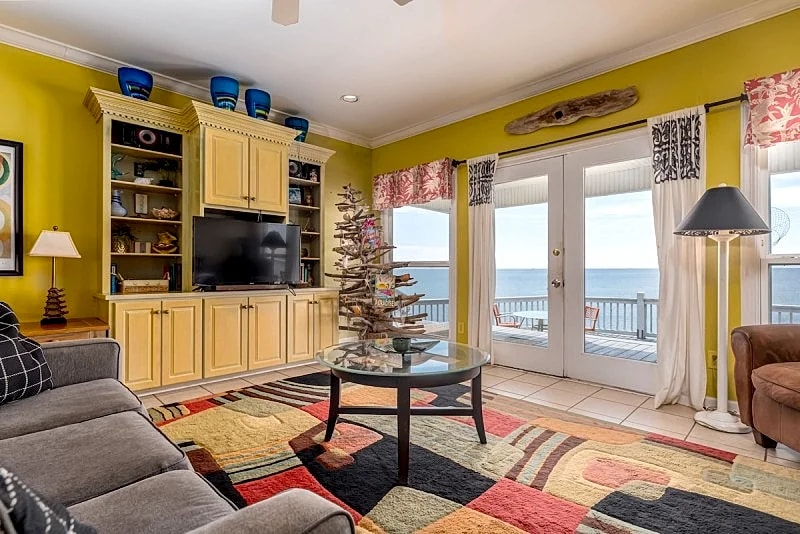 Beachfront over the waves! Exclusive Audubon neighborhood! – SeaSide in Dauphin Island, Alabama, United States — photo 2