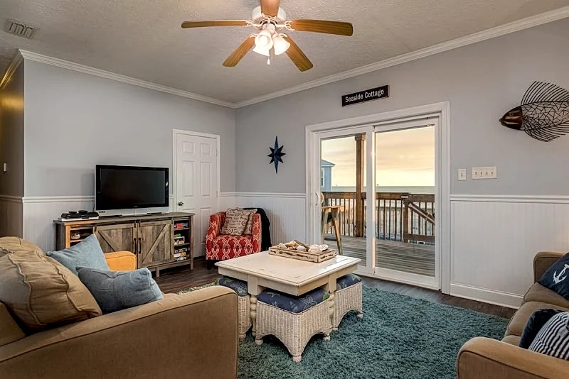 Island Time II - Gulf-view Beach House with Heated Pool Pet-friendly in Dauphin Island, Alabama, United States — photo 4