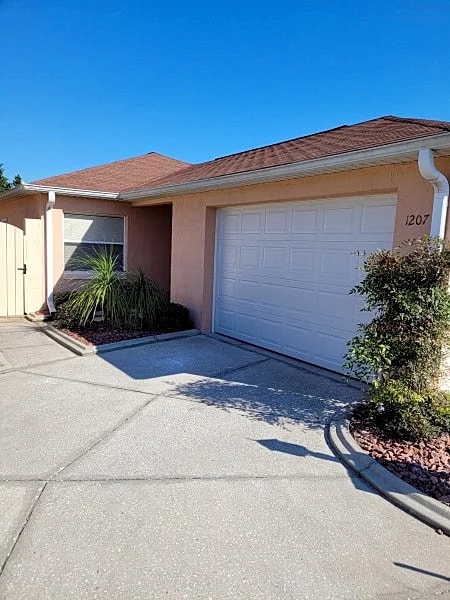 Flores | 2/2 Courtyard Villa in The Villages, Florida in The Villages, Florida, United States — photo 2