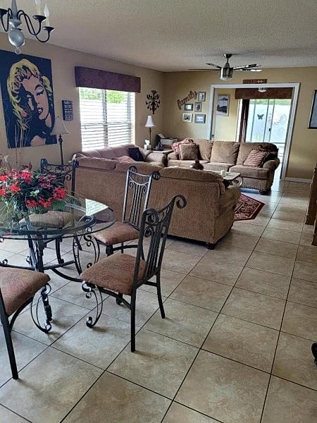 Peachtree | Walk To Lake Sumter Landing From This Amazing Villa w/Bikes, WiFi, Golf Cart! in The Villages, Florida, United States — photo 3