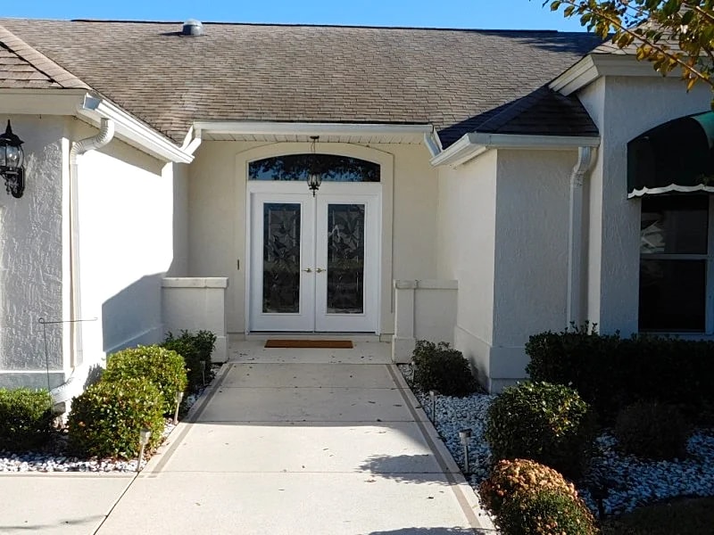 Monterey | Beautiful Water/Golfview 3 BR Designer pool home, located in the center of the Villages in The Villages, Florida, United States — photo 4