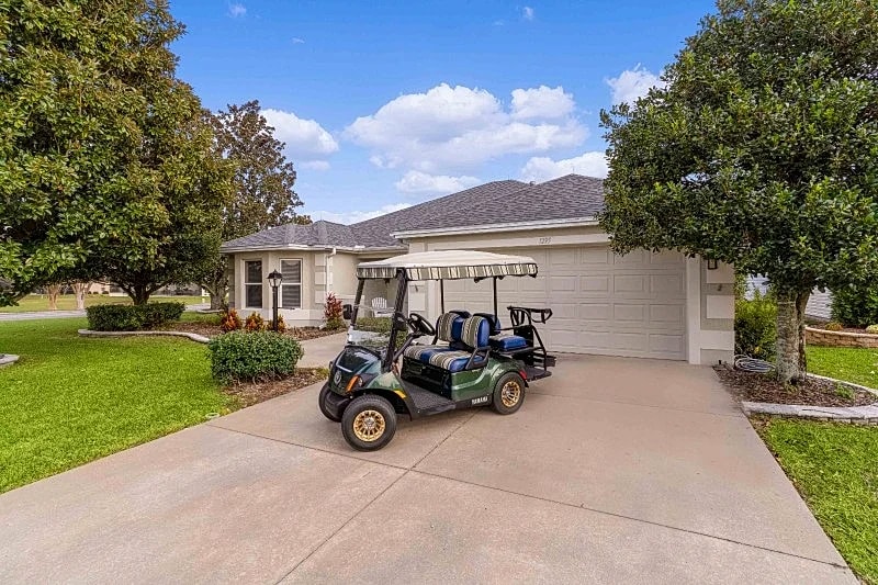 Villa Addison the Peacefully & Conveniently Located w/BBQ Grill & FREE WiFI! ALL Pets Welcome! in The Villages, Florida, United States — photo 4