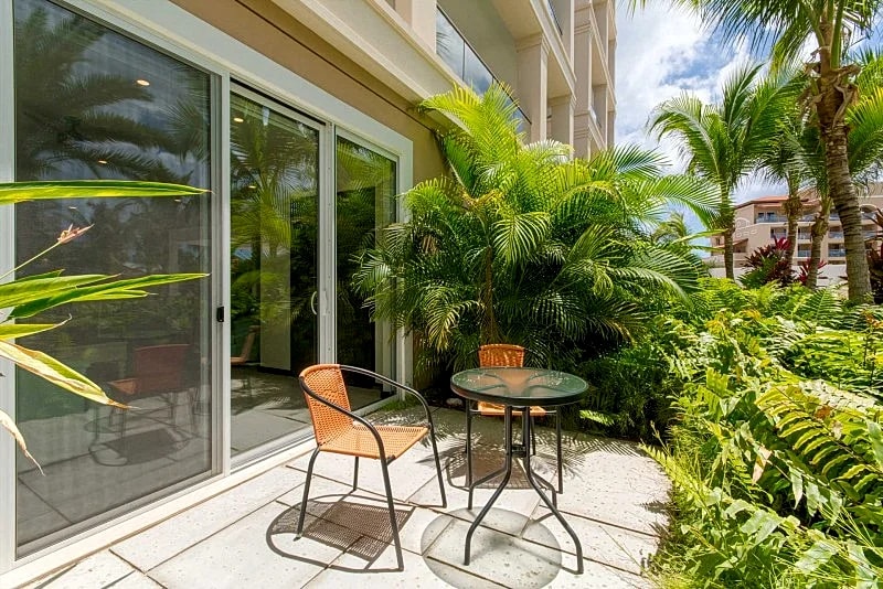 Eagle Beach - Garden Breeze 1BR condo - LV101 in Oranjestad, Aruba — photo 3