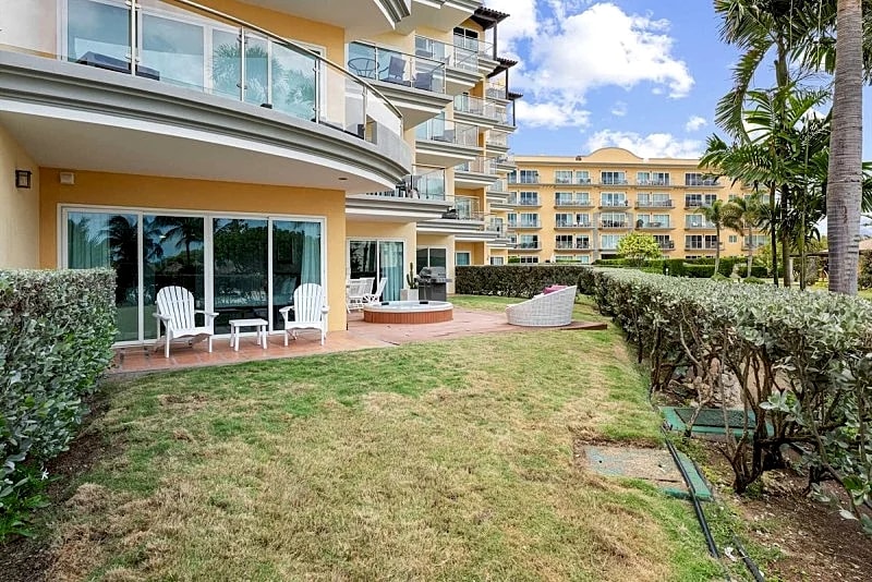 Beachfront - Beach Garden 2BR condo - E124 in Oranjestad, Aruba — photo 5