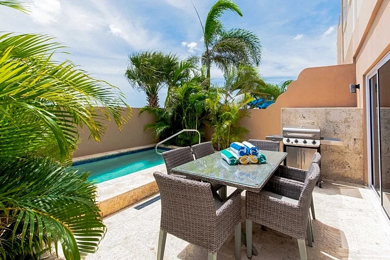 Eagle Beach-Private pool-Outdoor Deluxe townhome11 in Oranjestad, Aruba — photo 4