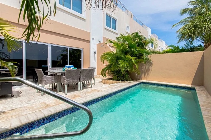Eagle Beach-Private pool-Outdoor Deluxe townhome11 in Oranjestad, Aruba — photo 5