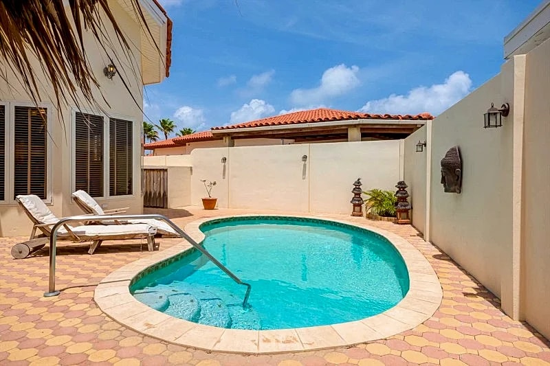 OJ88 - Private Villa with pool - Close to Palm Beach in Noord, Aruba — photo 4