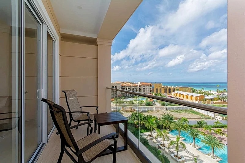 Beach View - Seascape Retreat 2BR condo - LV605 in Oranjestad, Aruba — photo 4