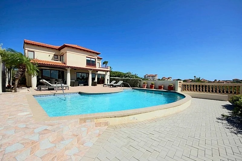 Private Villa with pool- Golf Deluxe View 3BR-CB01 in Noord, Aruba — photo 2