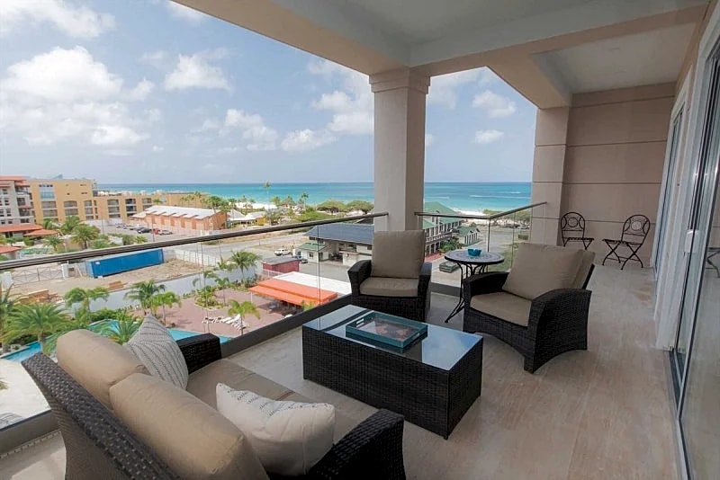 Beach View - Ocean Jewel 2BR condo - LV507 in Oranjestad, Aruba — photo 2