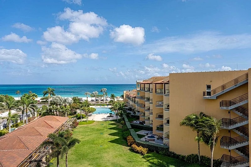Beachfront- Eagle Beach- Top View 1BR condo - P514 in Oranjestad, Aruba — photo 2