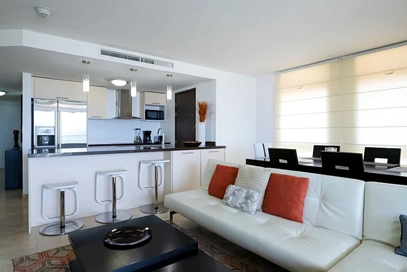 Eagle Beach - Oasis Delight 2BR condo - OS18 in Oranjestad, Aruba — photo 4
