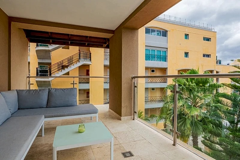 Eagle Beach - Oasis Delight 2BR condo - OS18 in Oranjestad, Aruba — photo 3