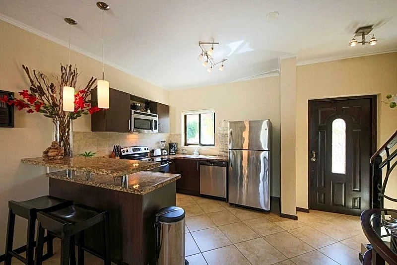 GC58 - Malmok Beach - 2BR condo perfect for family in Noord, Aruba — photo 2