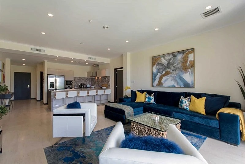 DELUXE REGENCY THREE-BEDROOM CONDO - LV203 - PLATINUM SERVICES & AMENITIES in Oranjestad, Aruba — photo 5