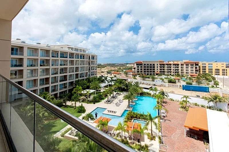 Beach View - Royal Beach View 2BR condo - LV509 in Oranjestad, Aruba — photo 4