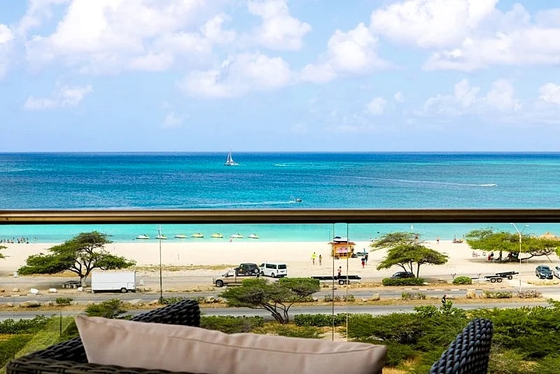 Beach View - Royal Beach View 2BR condo - LV509 in Oranjestad, Aruba — photo 3