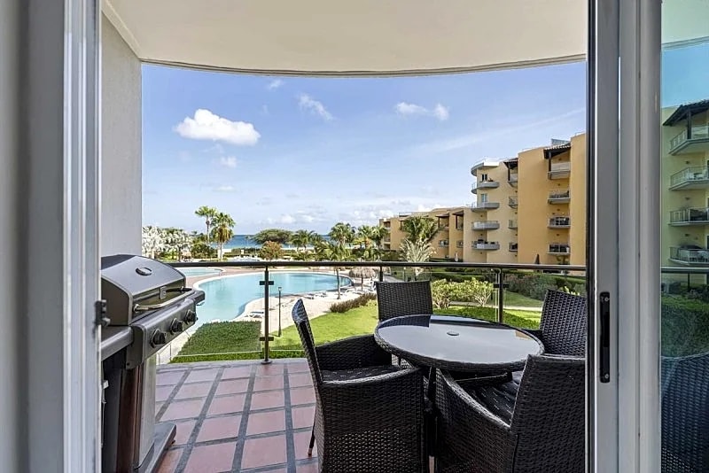 Beachfront - Summer View 2BR condo - A244 in Oranjestad, Aruba — photo 2