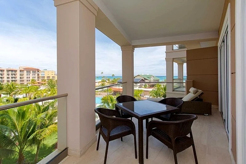 Beach View - Seaside Paradise 2BR condo - LV307 in Oranjestad, Aruba — photo 3
