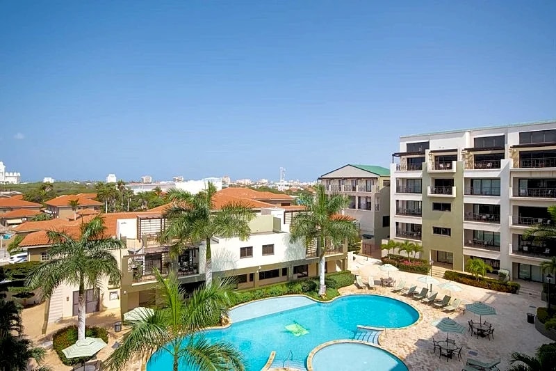 PC410 - Pool View - Perfect for family or a group in Noord, Oranjestad, Aruba — photo 4
