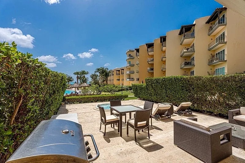 Beachfront - View Garden 2BR condo - A145 in Oranjestad, Aruba — photo 2