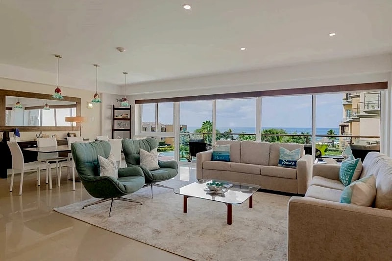 Beachfront - Aqua Vista 3BR condo - A347 in Oranjestad, Aruba — photo 2