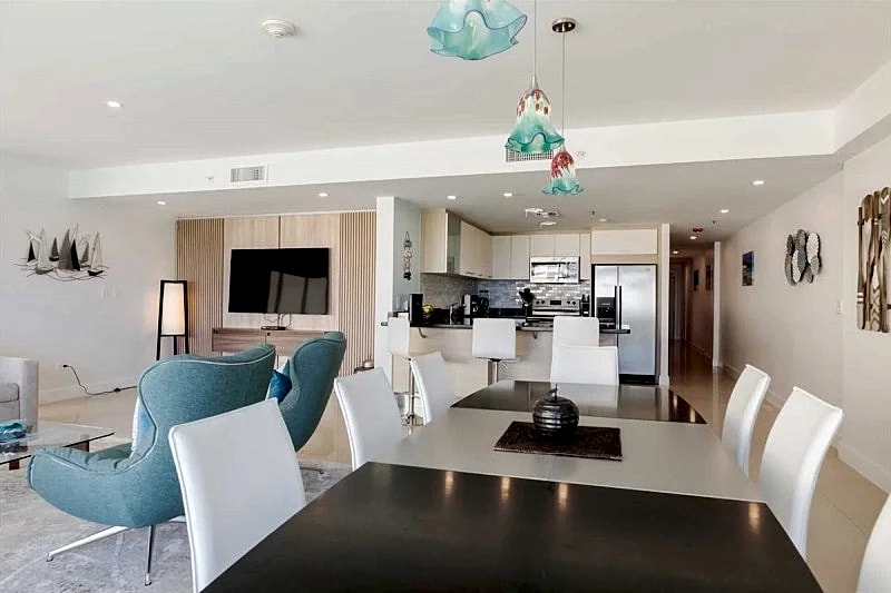 Beachfront - Aqua Vista 3BR condo - A347 in Oranjestad, Aruba — photo 3