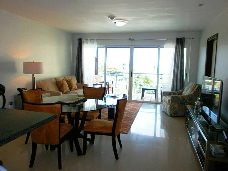 SAPPHIRE TWO-BEDROOM CONDO - E322 in Oranjestad, Aruba — photo 3
