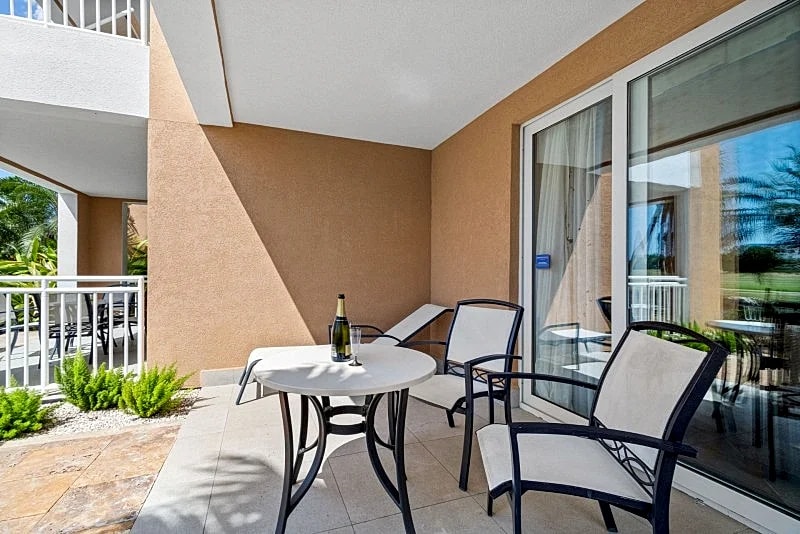 DIVI GOLF GARDEN STUDIO CONDO - DR02 in Oranjestad, Aruba — photo 3