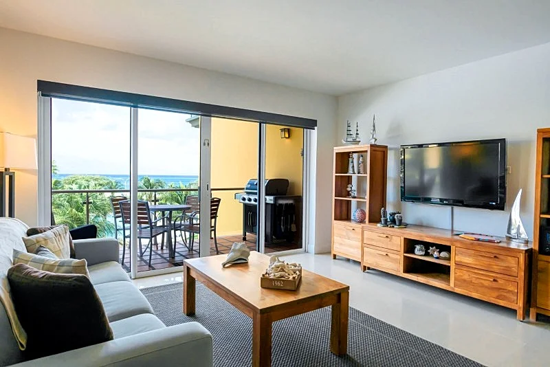 PRECIOUS RUBY TWO-BEDROOM CONDO - BC355