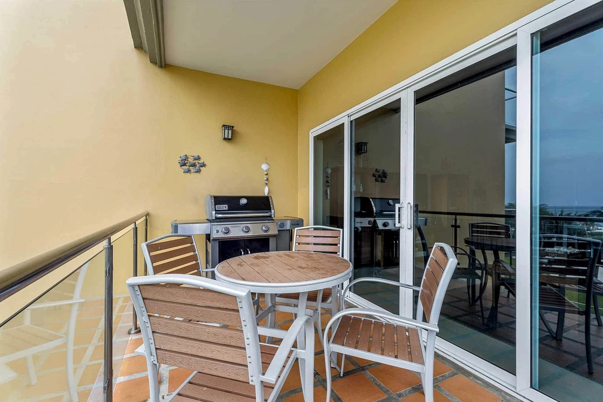 Beachfront - Precious Ruby 2BR condo - BC355 in Oranjestad, Aruba — photo 5