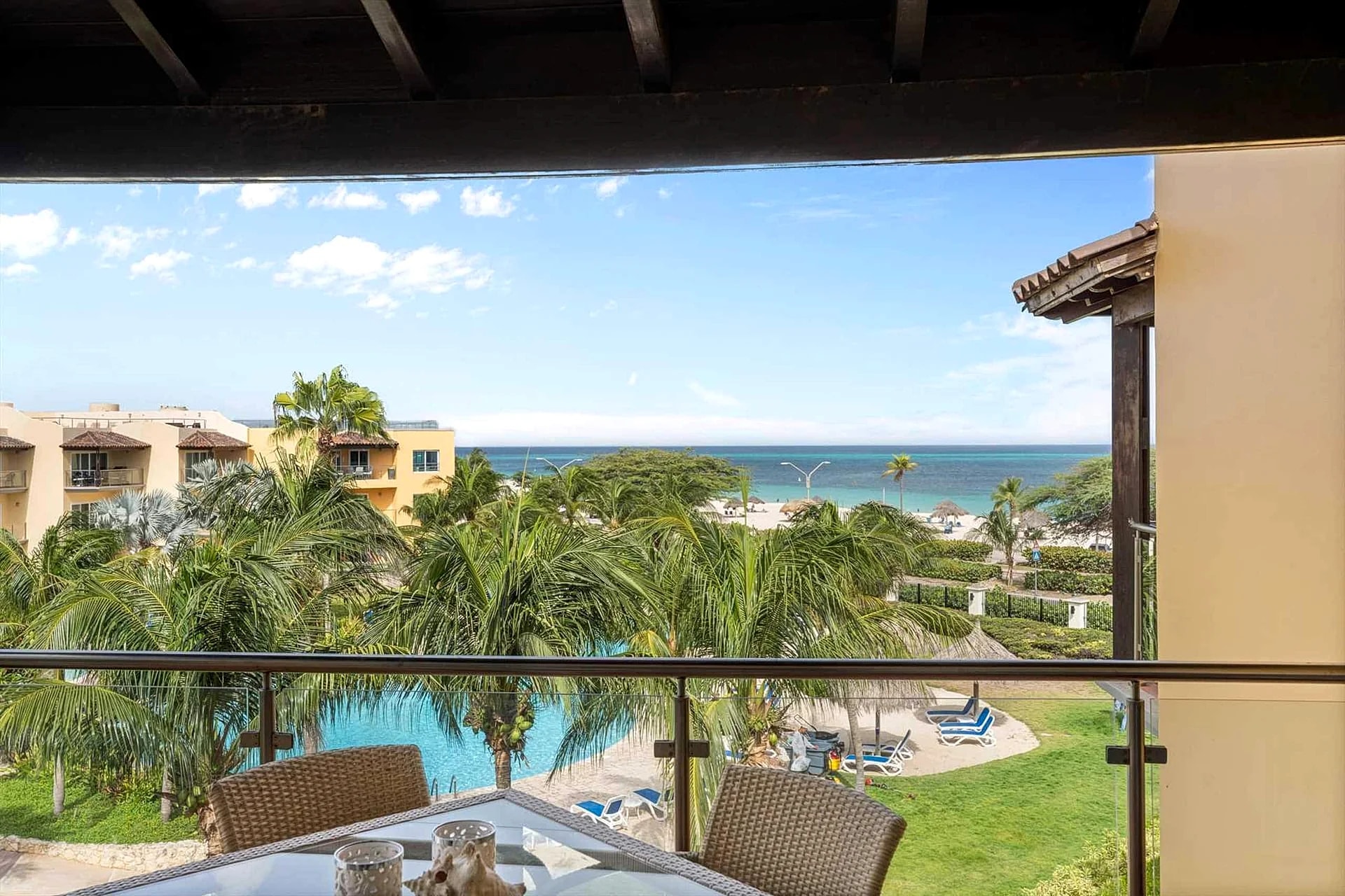 Beachfront - Turquoise View 2BR condo - BC353 in Oranjestad, Aruba — photo 2