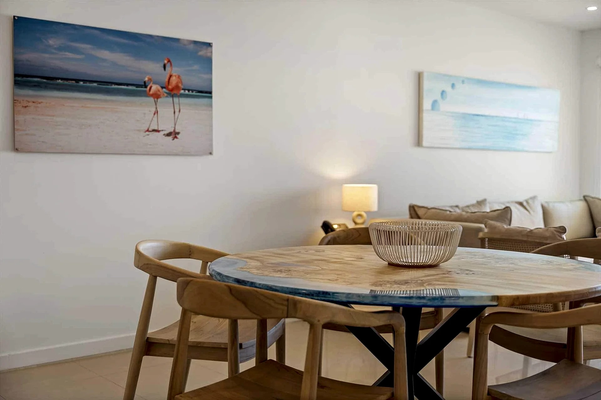 Beachfront - Flamingo Luxury 2BR condo - E423 in Oranjestad, Aruba — photo 3