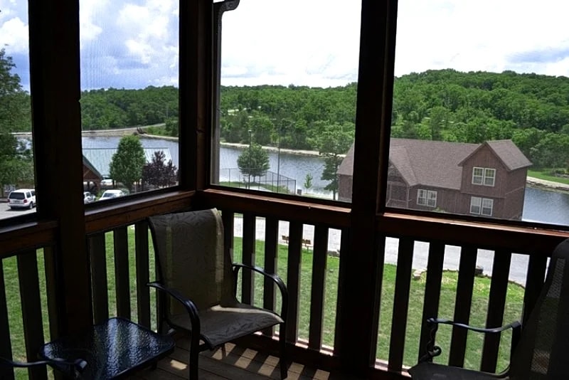 1 Br Loft Lakeview Cabin, Near Resort Pavilion and Lake in Branson West, Missouri, United States — photo 2