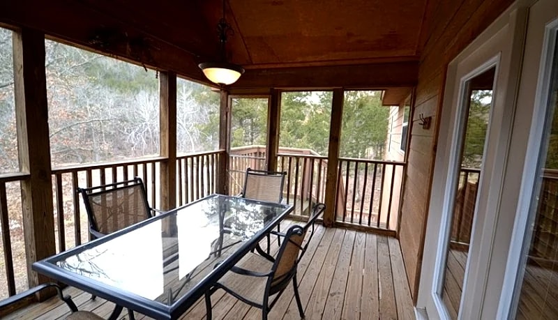 2 Br Roark Creek Cabin End Unit in Branson West, Missouri, United States — photo 4