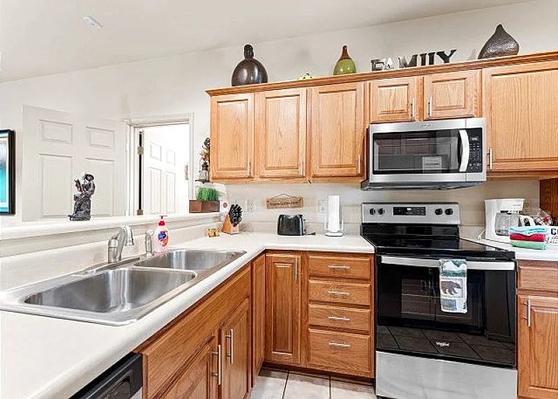 Near Silver Dollar City- 3 Bedroom, 3 Bath Golf Condo at Stonebridge Resort! in Branson West, Missouri, United States — photo 3