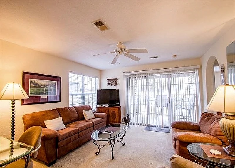 Cozy Relaxing Holiday! Two Bedroom, 2 Bath Golf View Condo in Holiday Hills! in Branson, Missouri, United States — photo 5