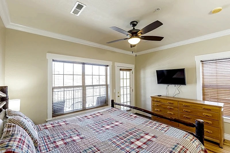 1-Br Luxury King Suite, Overlooking the Twelfth Hole in Branson West, Missouri, United States — photo 4