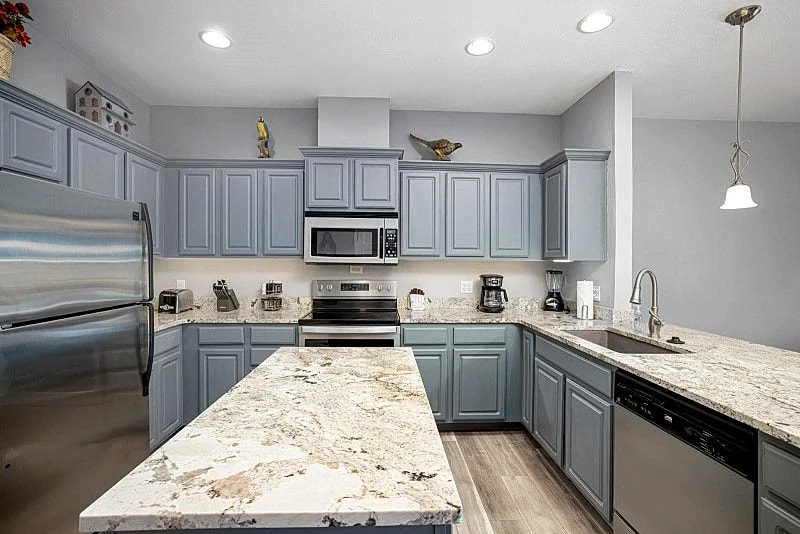 Table Rock Lakeside Tranquility: 3-Bedroom Condo #225 in Branson, Missouri, United States — photo 4