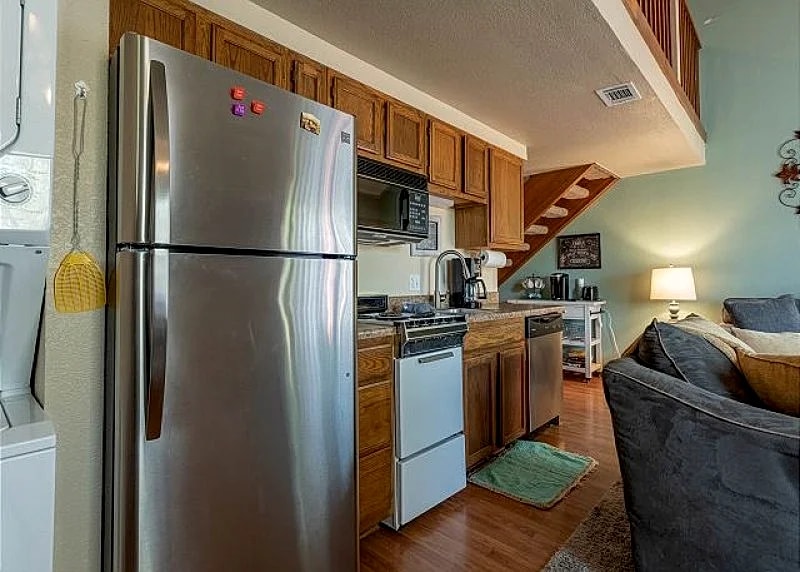 Come find your happy place in this adorable and cozy 2 bed, 2 bath condo!! in Branson, Missouri, United States — photo 4