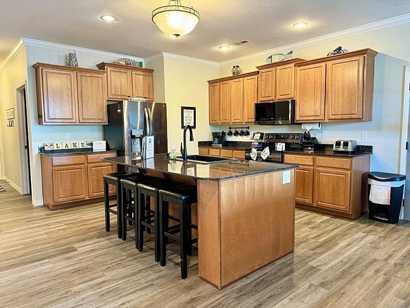 Fantastic 3BR, 3BA Condo on Table Rock Lake with Dock Access in Hollister, Missouri, United States — photo 2