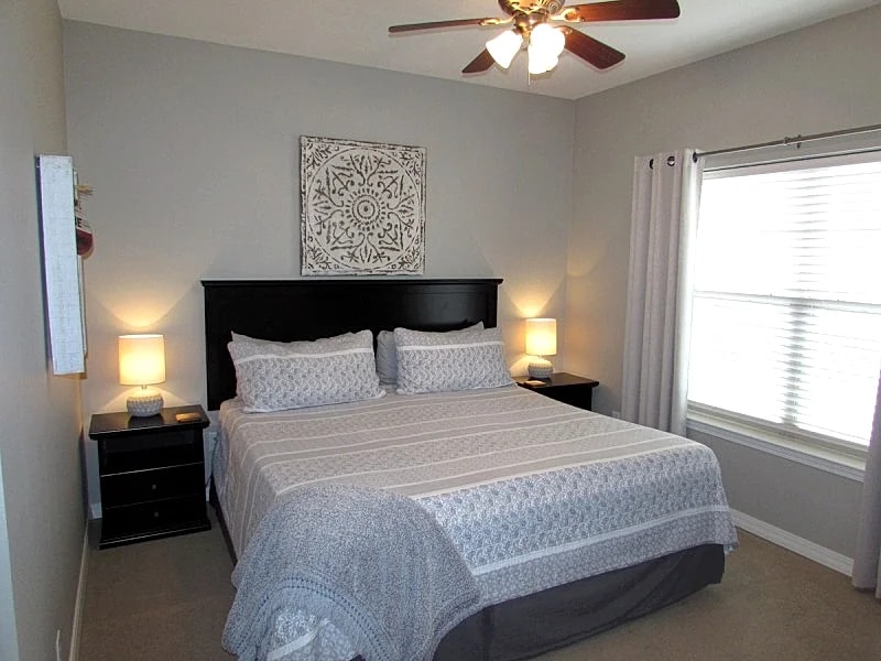 3 BR, 2 Bath Condo on Table Rock Lake with Dock Access in Hollister, Missouri, United States — photo 3