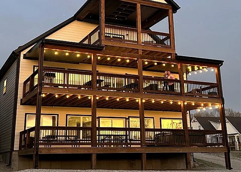 Lakeview Home in Branson! Close to Everything-Room for Everyone!! in Hollister, Missouri, United States — photo 2