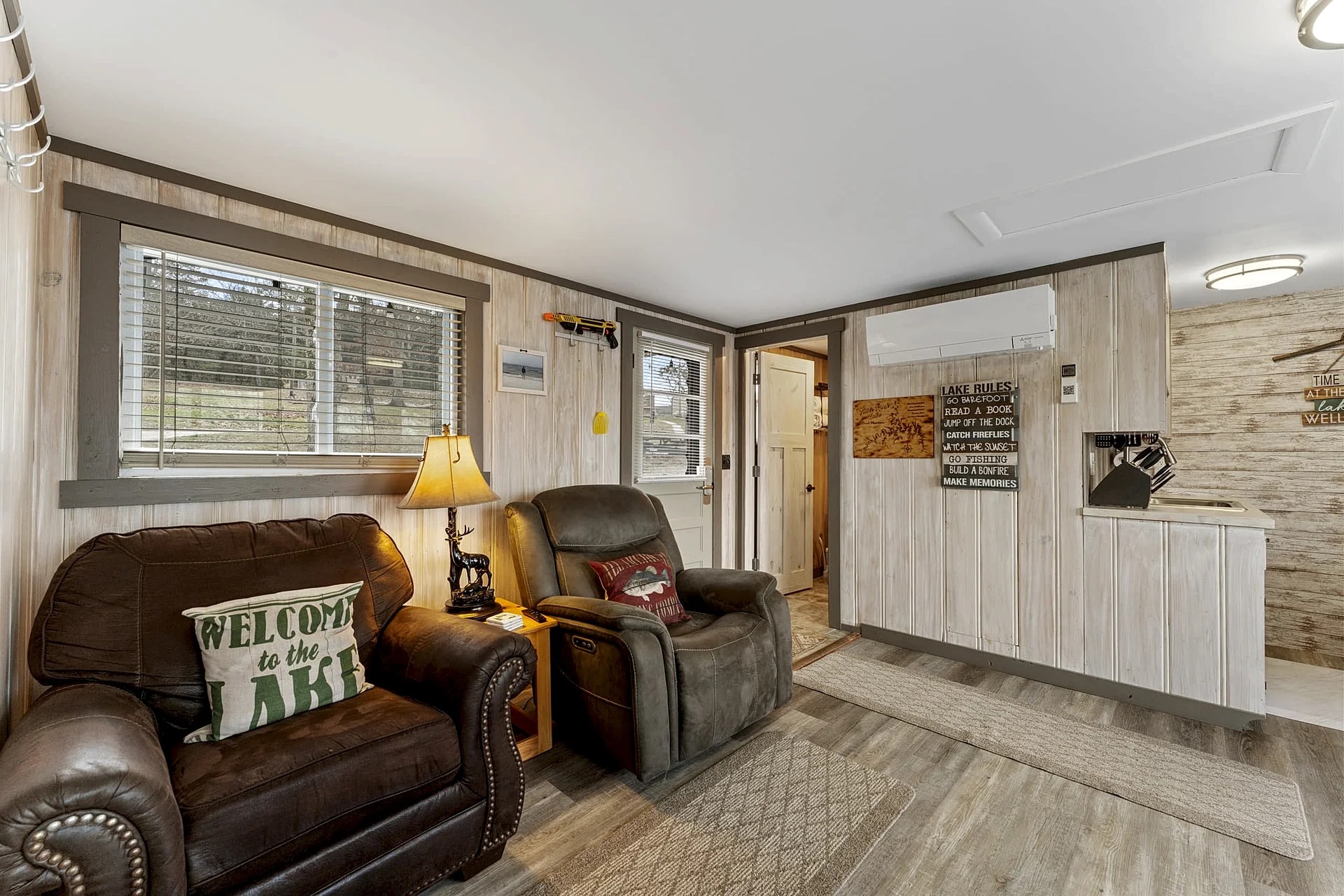 Gone Fishin Quaint & Cozy 2BR Table Rock Lake Cabin