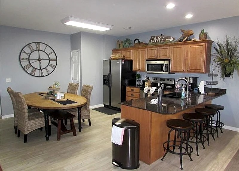 Lakefront 3 BD Condo at Vickery Resort with Private Dock on Table Rock Lake in Hollister, Missouri, United States — photo 5
