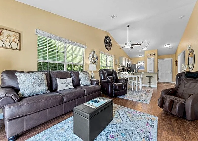 Harmony Hideaway 2BD Condo, Serene Walk-In Retreat at Fall Creek, Branson