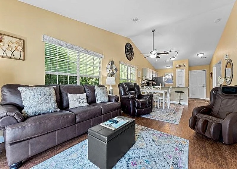 Harmony Hideaway 2BD Condo, Serene Walk-In Retreat at Fall Creek, Branson