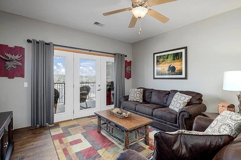LSBR344, 2 Bedroom Table Rock Lake Front Condo