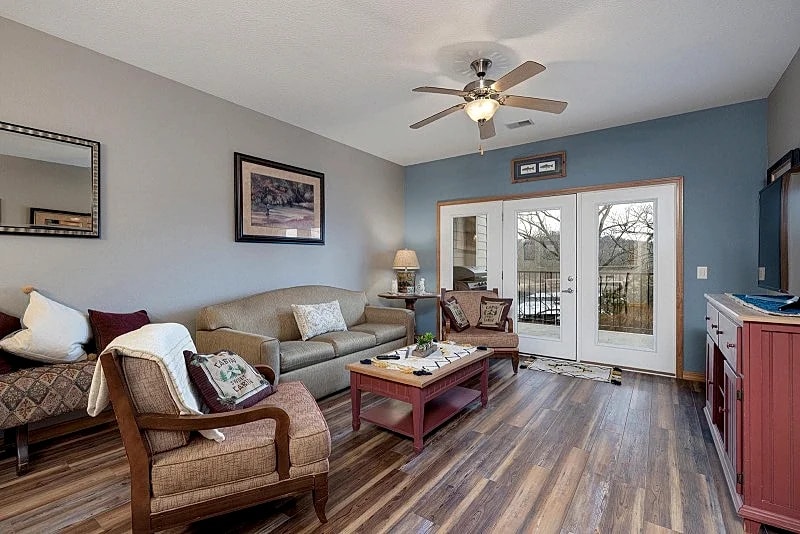 LSBR325, 3 Br TR Lake Front Condo in Missouri, United States — photo 3